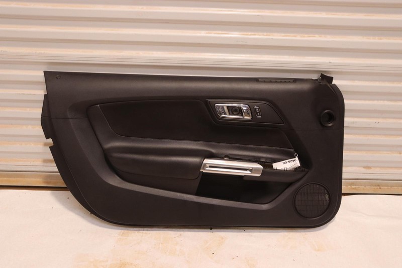 2015-2017 FORD MUSTANG FRONT LEFT DRIVER SIDE DOOR PANEL TRIM COVER OEM