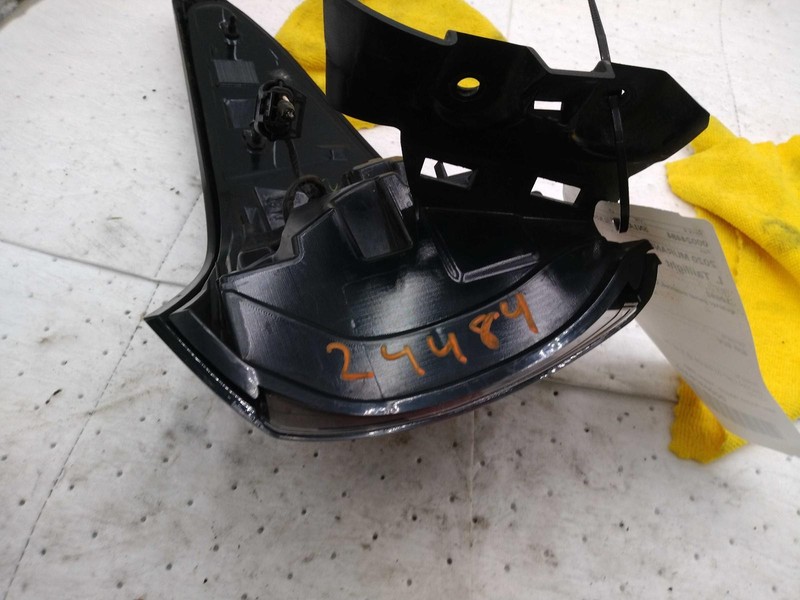 2020 Nissan Murano Left Tail Light Assembly Silver OEM 676844 90K Miles
