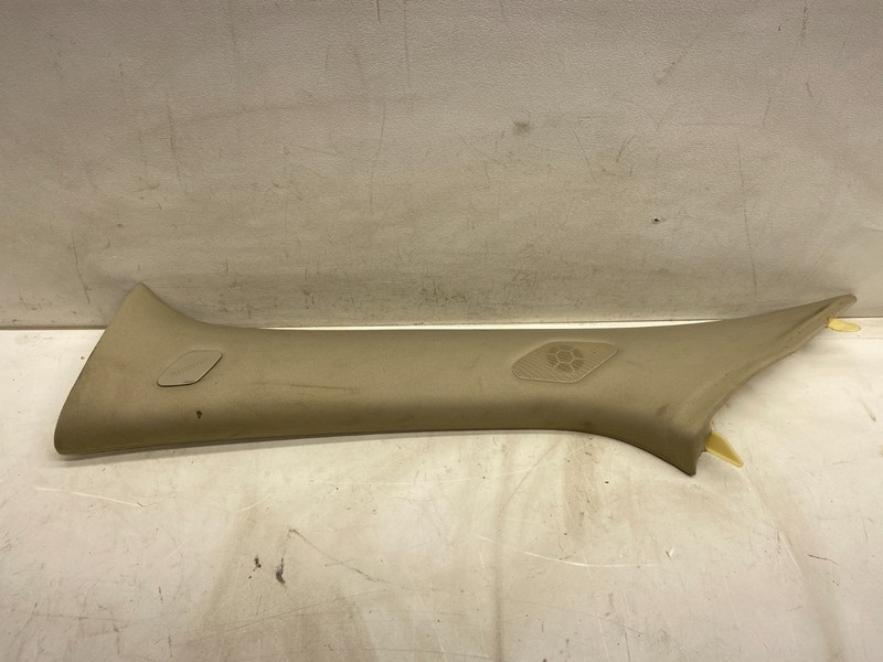 2013-2017 BUICK ENCLAVE LEFT FRONT A PILLAR TRIM COVER PANEL WITH SPEAKER OEM