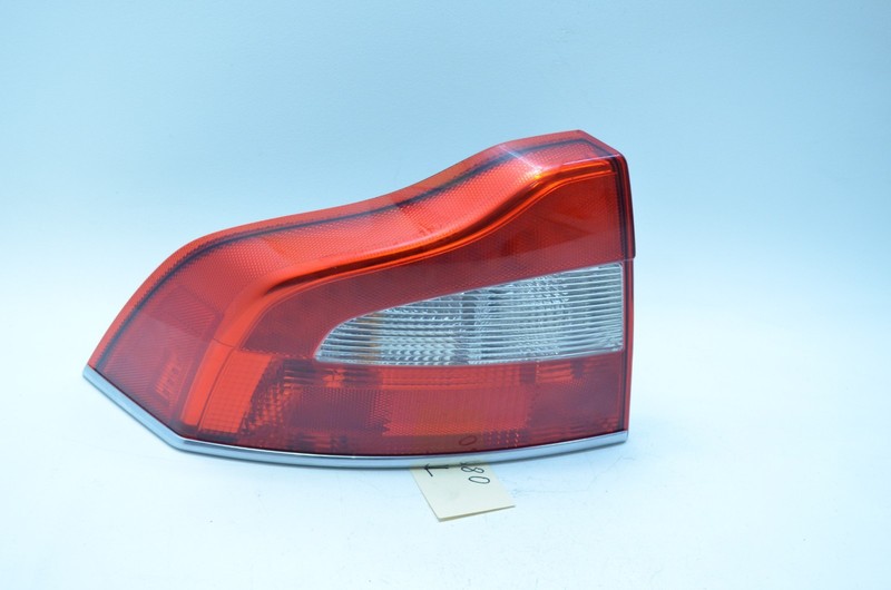 07-13 VOLVO S80 REAR LEFT DRIVER SIDE TAIL LIGHT LAMP OEM