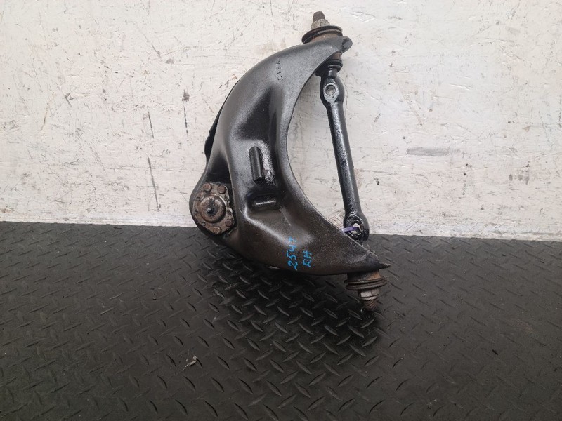 82-03 Chevrolet S10 Pickup 4x2 Front Right Upper Control Arm OEM 19133654