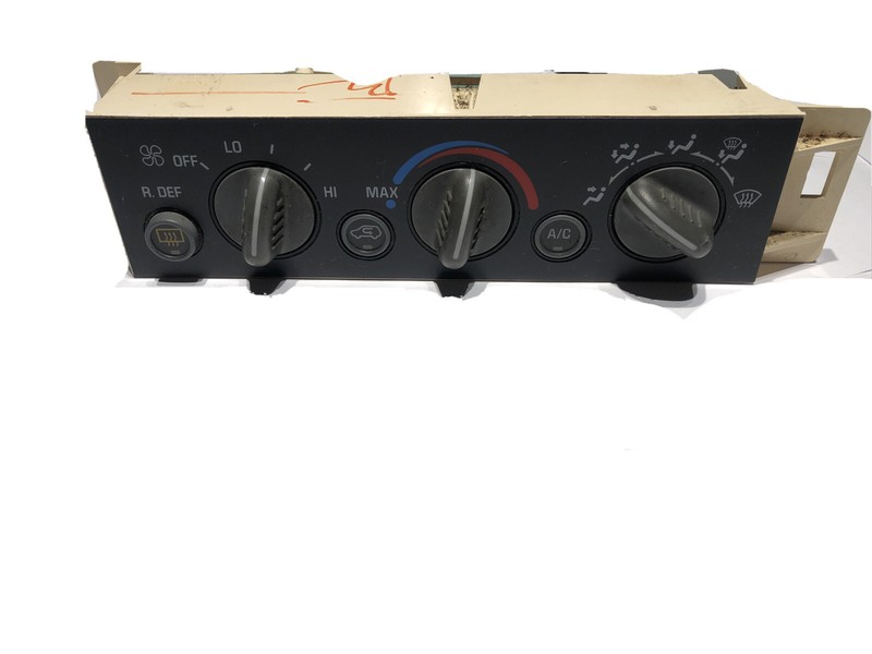CHEVY TRUCK SILVERADO SUBURBAN YUKON TAHOE CLIMATE CONTROL AC HEATER UNIT 95-99