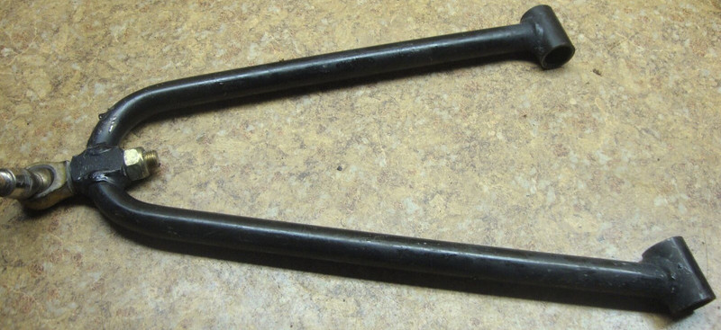 05 SKI-D00 Expedition GSX 550F Snowmobile Bombardier Right Upper A Arm Control