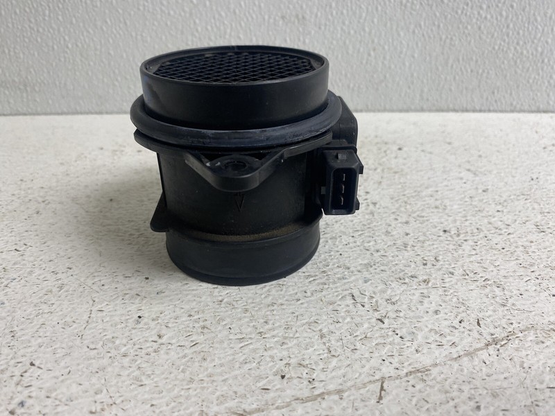 2000-2005 Kia Rio Mass Air Flow Meter Sensor MAF MAS Oem