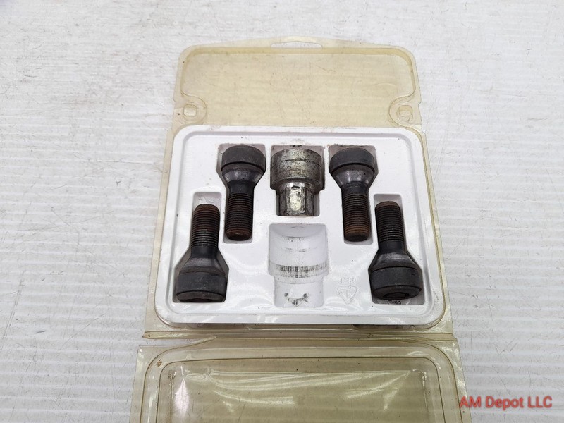 2013 Mini Cooper S R55 R56 R57 R58 R60 Original Wheel Lock Set M14X1,25 2453960