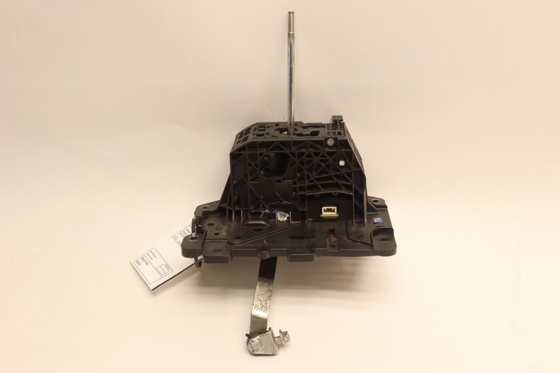 2014-2015 LEXUS IS250 AUTOMATIC TRANSMISSION GEAR SHIFTER LEVER OEM