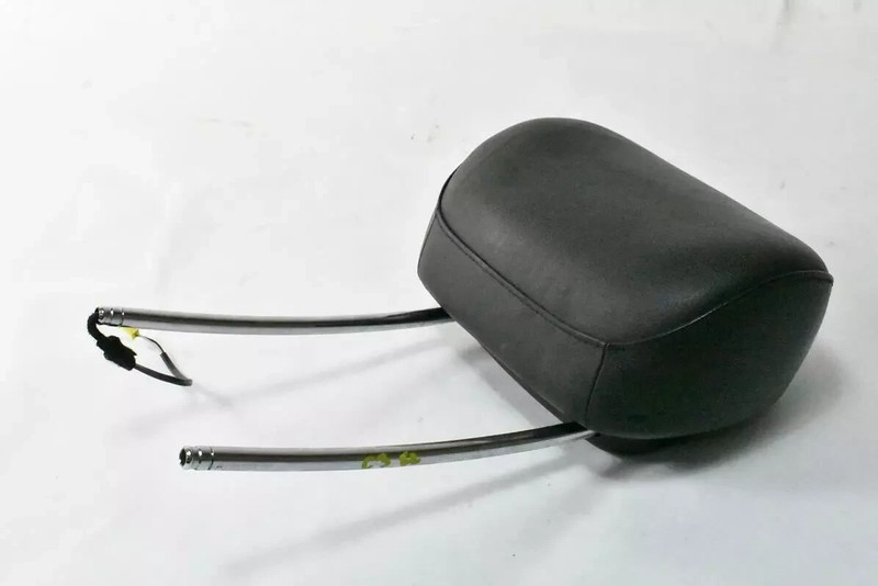 06-11 Mercedes W219 CLS550 CLS500 Front Right or Left Seat Headrest Black OEM