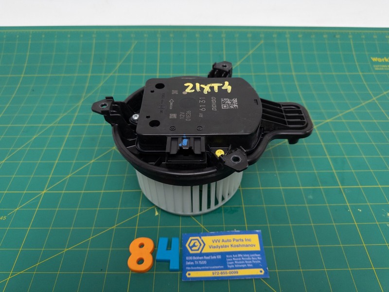 19-23 Cadillac XT4 - HVAC AC A/C HEATER BLOWER MOTOR OEM