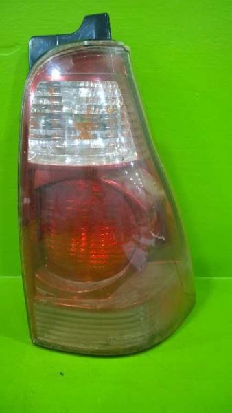 03 04 05 TOYOTA 4RUNNER PASSENGER RIGHT TAILLIGHT LAMP OEM 2619-41