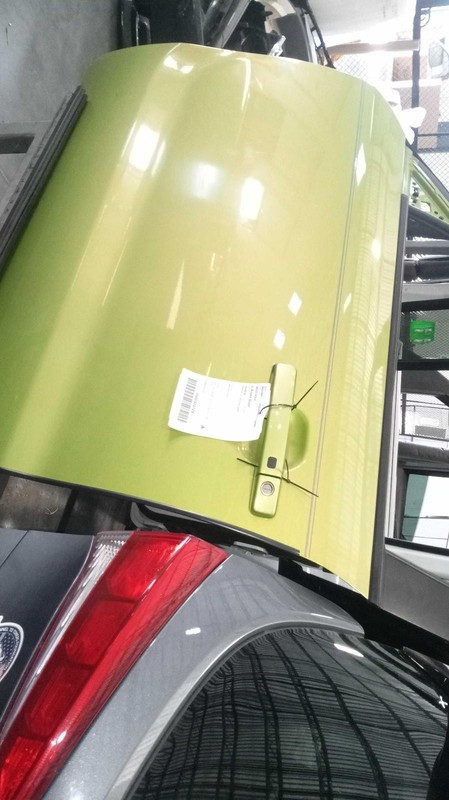 2015 KIA SOUL Left Front Door Green 575086 Good Condition 147K Miles
