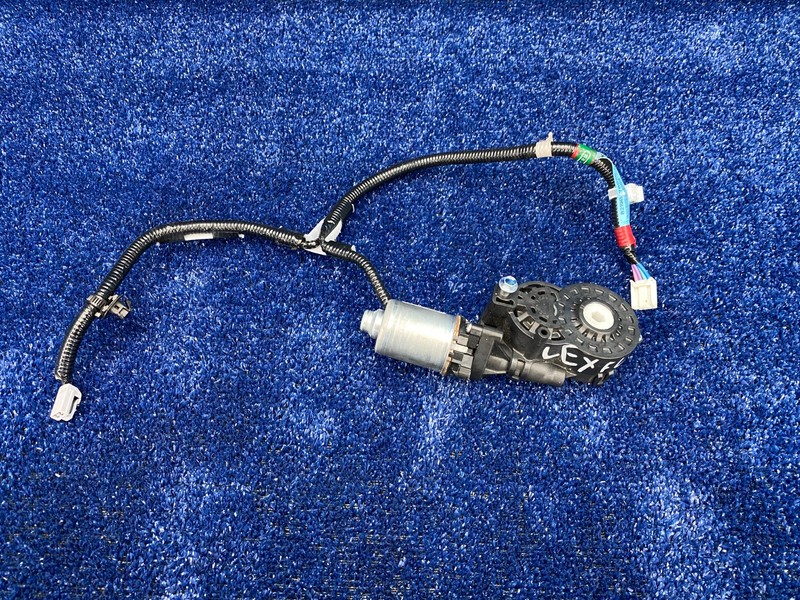 2018-21 LEXUS NX300 FRONT LEFT SEAT RECLINE TILT ADJUSTMENT MOTOR OEM
