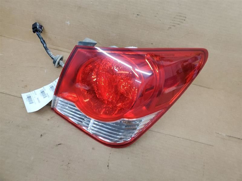 Passenger Tail Light VIN P 4th Digit Limited Fits 11-16 CRUZE 272412