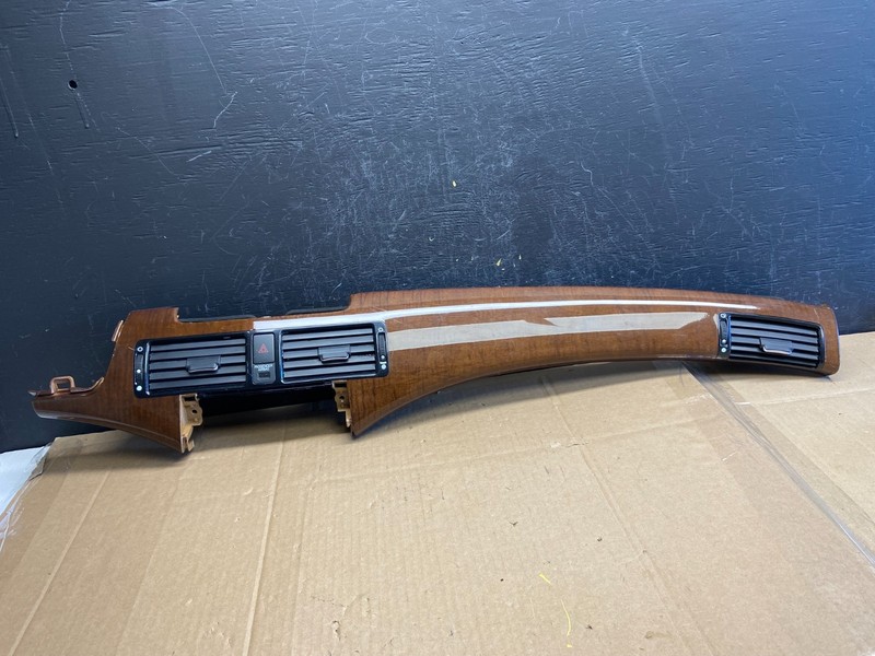 2009 to 2012 Acura RL Woodgrain Center Dash Vents OEM AD2133