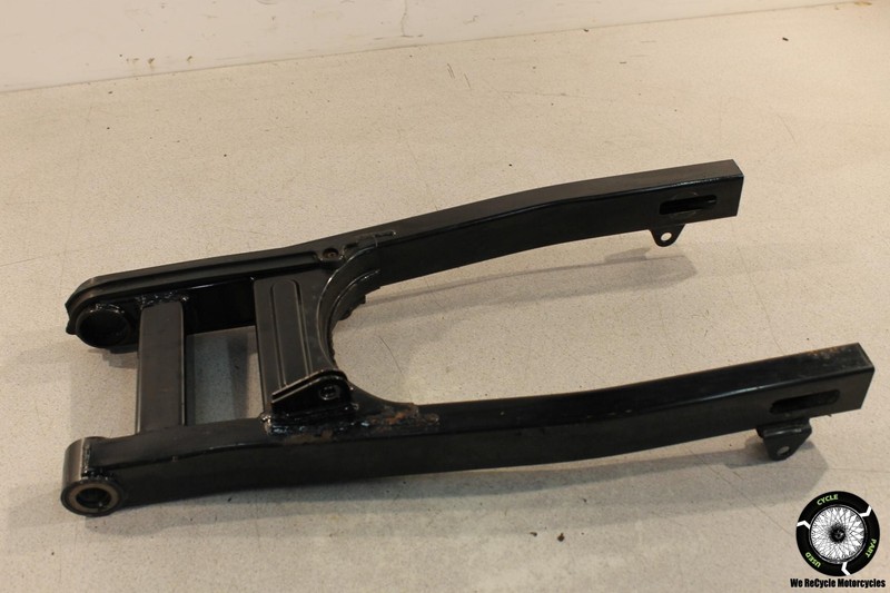1985 Honda Magna 700 VF700C REAR SWINGARM SUSPENSION ARM VF 700 85