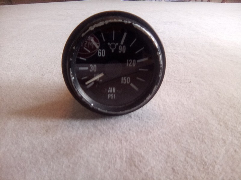 Peterbilt Q43-6000-041 Air PSI Gauge
