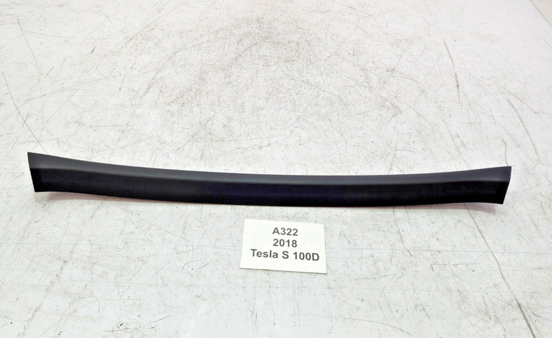 ✅ 12-20 OEM Tesla Model S Rear Liftgate Tailgate Inner Upper Trunk Panel Cover