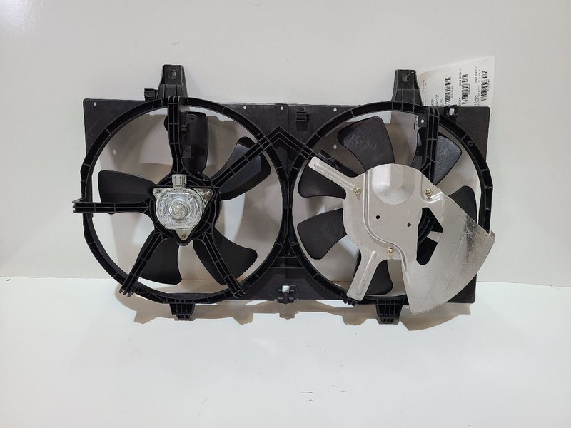 Radiator Fan Motor Fan Assembly With AC Fits 02-06 SENTRA 585461