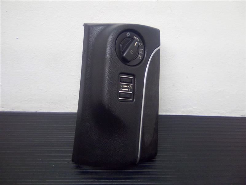 11-16 Chrysler Town & Country Headlamp Switch W/ Auto & Fog OEM 56046258AD