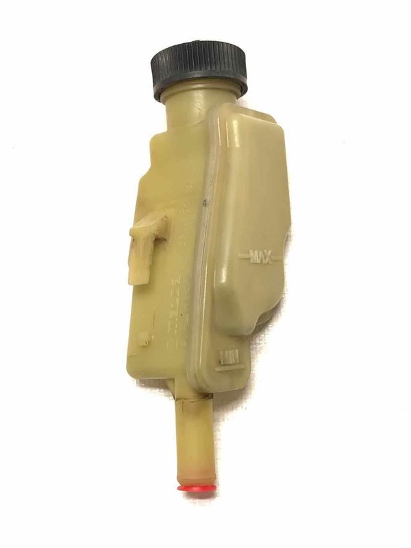 2012 Mazda 3 Power Steering Reservoir Assembly Part# BMM432690