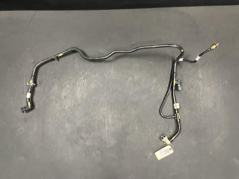 Fuel Vapor Canister Vent Hose 2020 GMC Acadia 84586575 2021