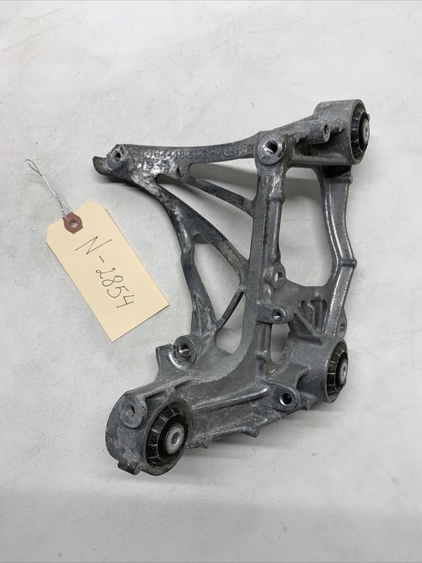 2016-2020 Tesla Model X Air Conditioner Compressor Bracket 1464418-50-C 2854 S23