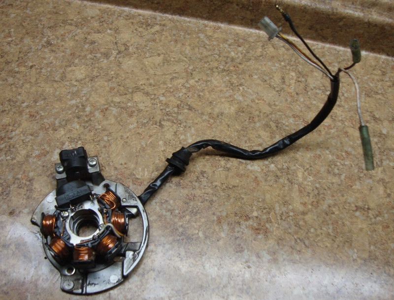 1988 Yamaha Scooter CG50 CG 50 Jog Engine Stator Coil Generator Pulse Charge F13