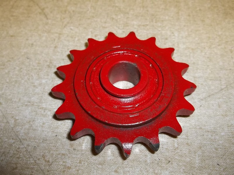 NEW Lawn Equpiment Part Toro 30-0090 NOS Idler Sprocket *FREE SHIPPING*