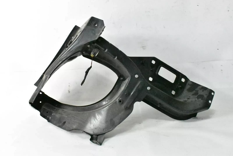 06-12 Mercedes X164 GL450 ML350 Front Right Headlight Support Frame Bracket OEM