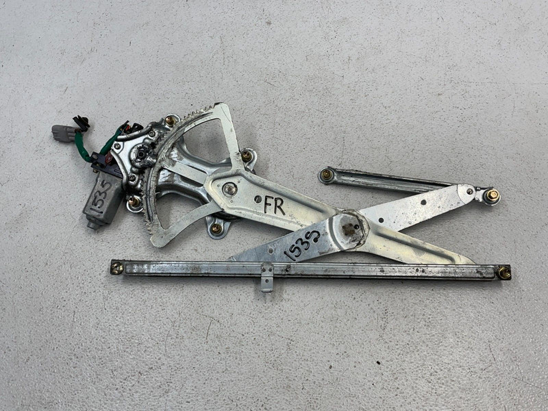 1998-2002 Lexus LX470 Front Right Passenger Window Regulator W/Motor 1535 OEM