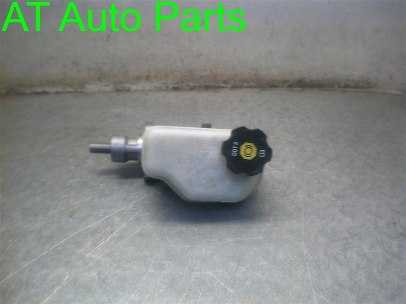 08 09 EQUINOX VUE TORRENT SPORT 3.4L BRAKE MASTER CYLINDER OEM 19151463