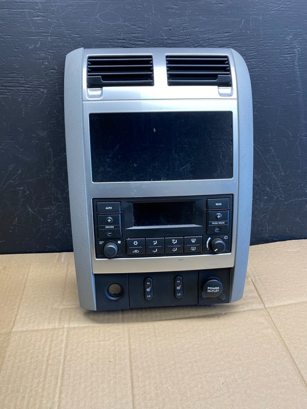 2005-2009 Dodge Durango Heat AC Climate Temp Control Radio Bezel ac9269 DG