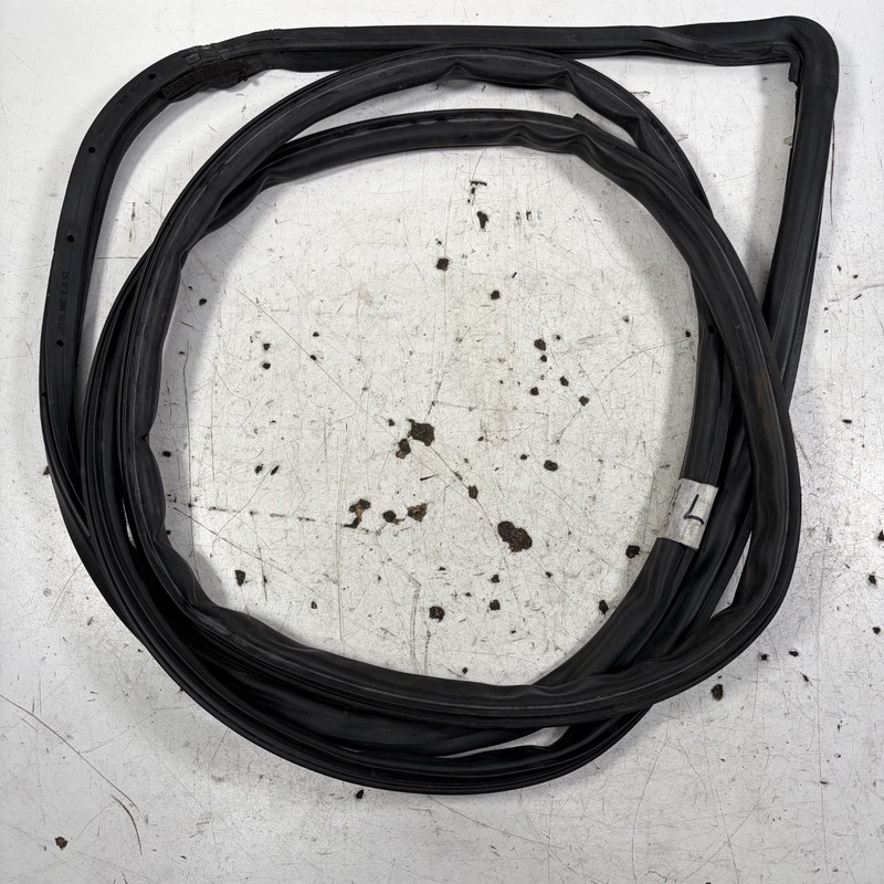 97-01 Honda Prelude Left Door Weatherstrip Seal On Door 72350-S30-003 OEM