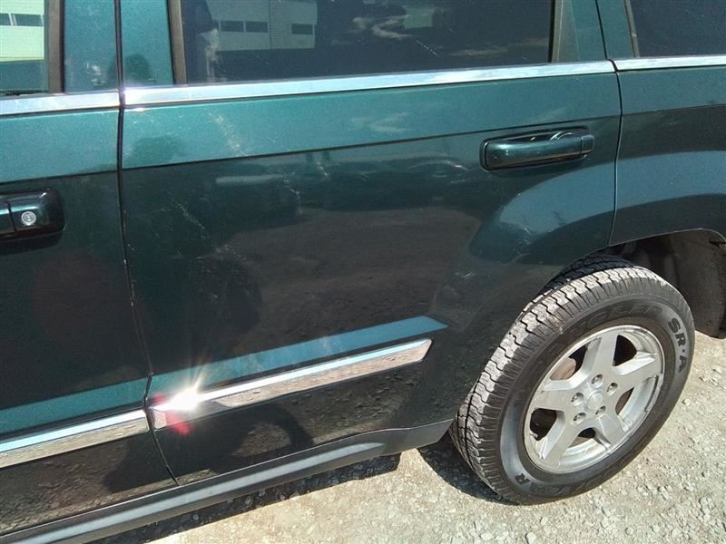 Driver Rear Side Door Electric Fits 05-10 GRAND CHEROKEE 3224010