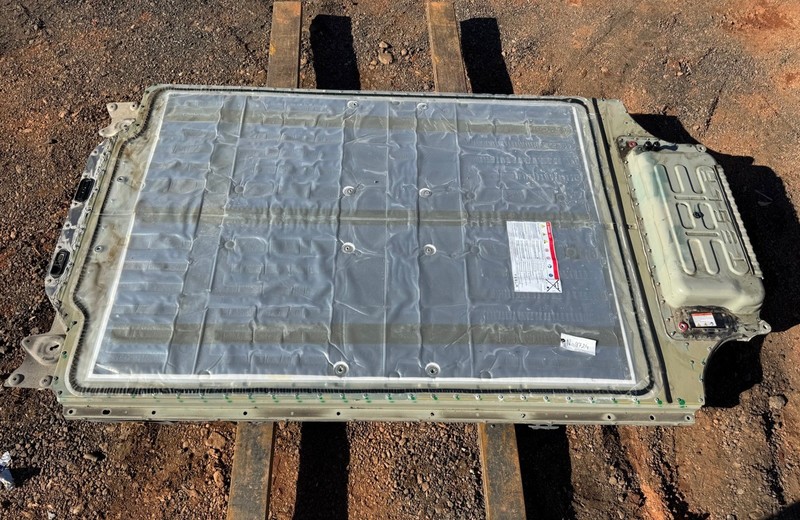 2012-2020 Tesla S 85D High Voltage Battery 85kWh 1014114-00-D N-9724