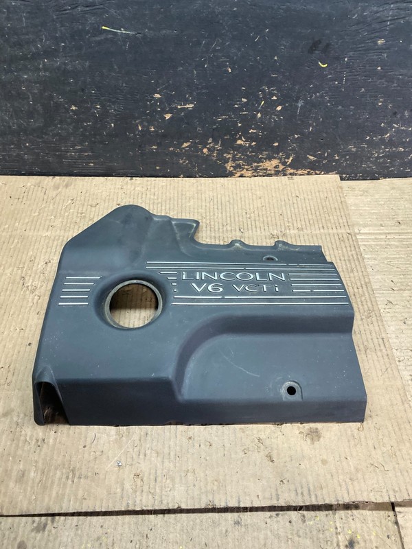 2003 to 2005 Lincoln LS 3.0L V6 Engine Motor Cover OEM W6042 DG