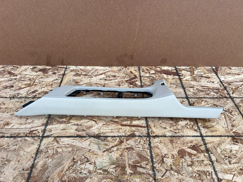 INFINITI QX60 2022-2026 OEM CENTER CONSOLE UPPER TRIM COVER PANEL BEZEL (TAN)