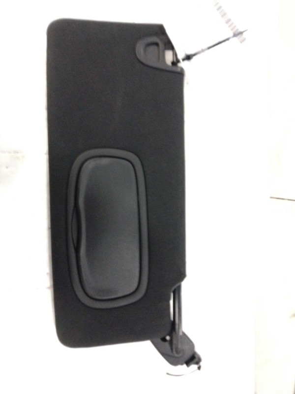 Used Left Sun Visor fits: 2015 Chrysler 200 Sdn w/o sunroof w/o garage door open