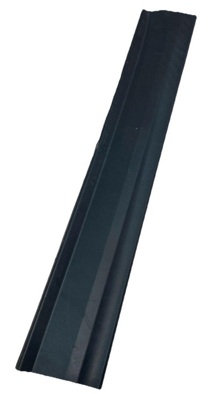 Chevrolet Equinox front door moulding 2018 to 2024 lower left side OEM 84163361