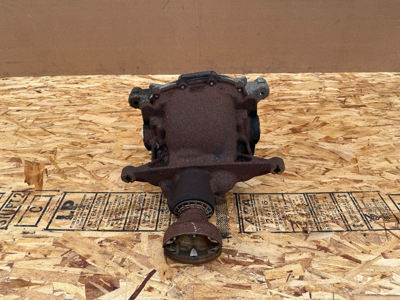 FORD MUSTANG GT 2015-2023 OEM MANUAL DIFFERENTIAL ASSEMBLY (RATIO 3.55) 5.0L