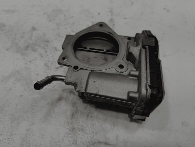 DAMAGED! 2018-2024 Toyota Camry 2.5L Engine Throttle Body Valve Module OEM