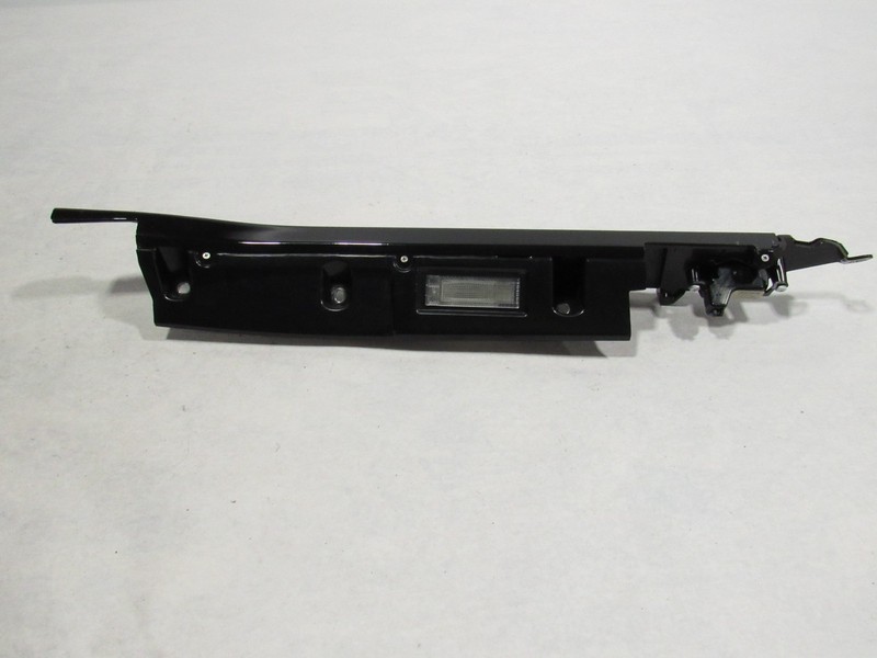 15-19 Ferrari 488 Spider 2017 Right Dash Dashboard Glove Box Bracket Trim ;@2