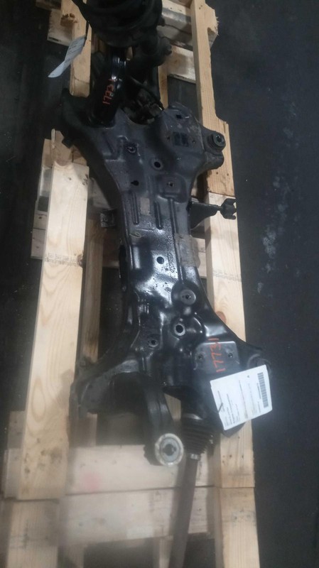 2018 Hyundai Elantra Frame Crossmember Silver OEM 62405F3050 43K Mi FWD