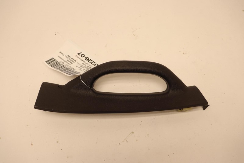 2017-2020 DODGE GRAND CARAVAN RIGHT PASSENGER B PILLAR GRAB HANDLE OEM