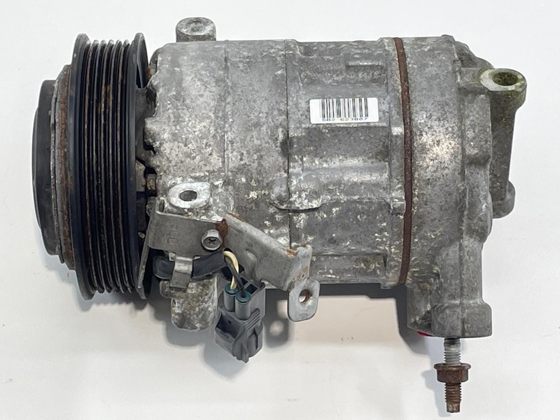 2014-2016 Dodge Dart GT 2.4L FWD AC Compressor Motor With Clutch 68193950AA OEM