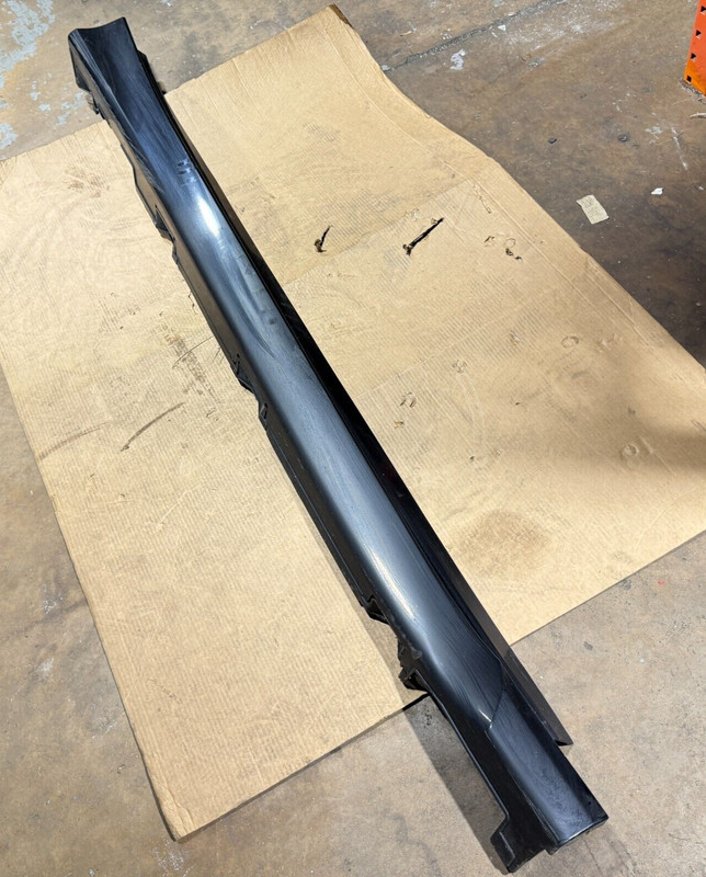 HONDA ACCORD HYBRID 2018-2022 RIGHT ROCKER PANEL SIDE SKIRT MOLDING PANEL OEM