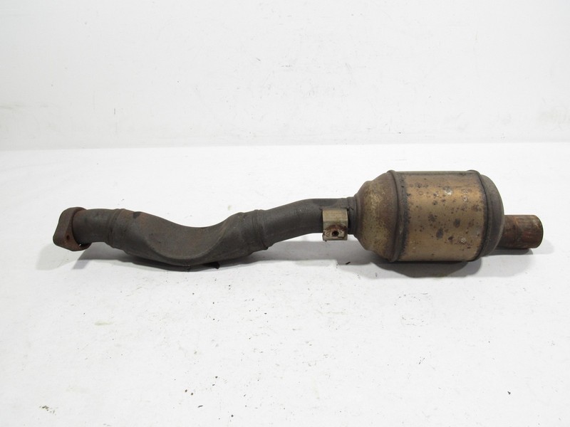 Scrap Metal 2004 4.2L Exhaust Catalytic Converter 02-06 |