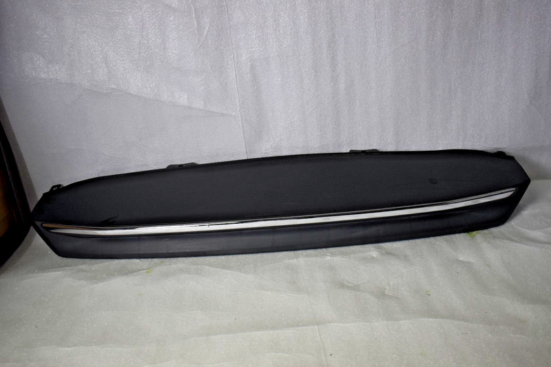 2019-2020 HONDA CIVIC REAR LOWER VALANCE TRIM 71502-TBA-A5 OEM 19 20