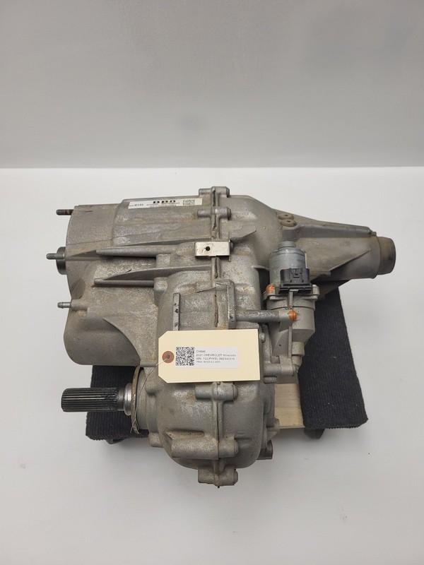 19-25 Chevrolet Silverado 1500 Crew AT Transfer Case 6.2L 4x4 OEM 84978145