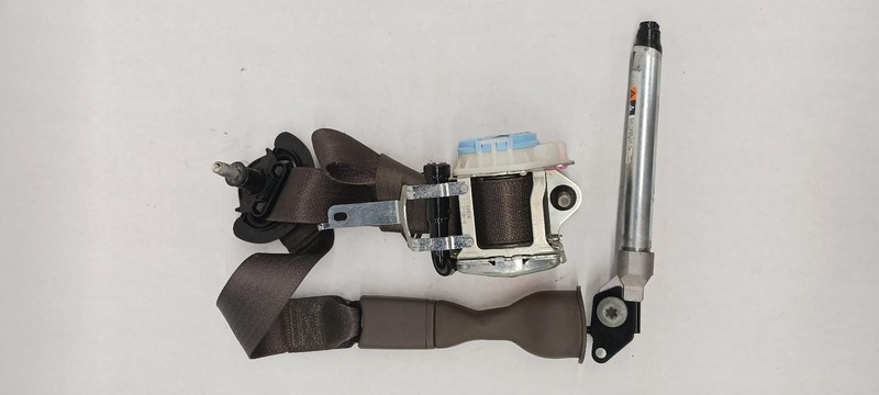 16-'19 CHEVROLET MALIBU Front driver Seat Belt retractor OEM