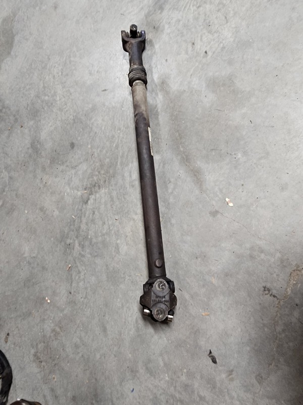 Jeep TJ Wrangler OEM Front Drive Shaft 2.4L Manual Transmission 2003-2006 114992